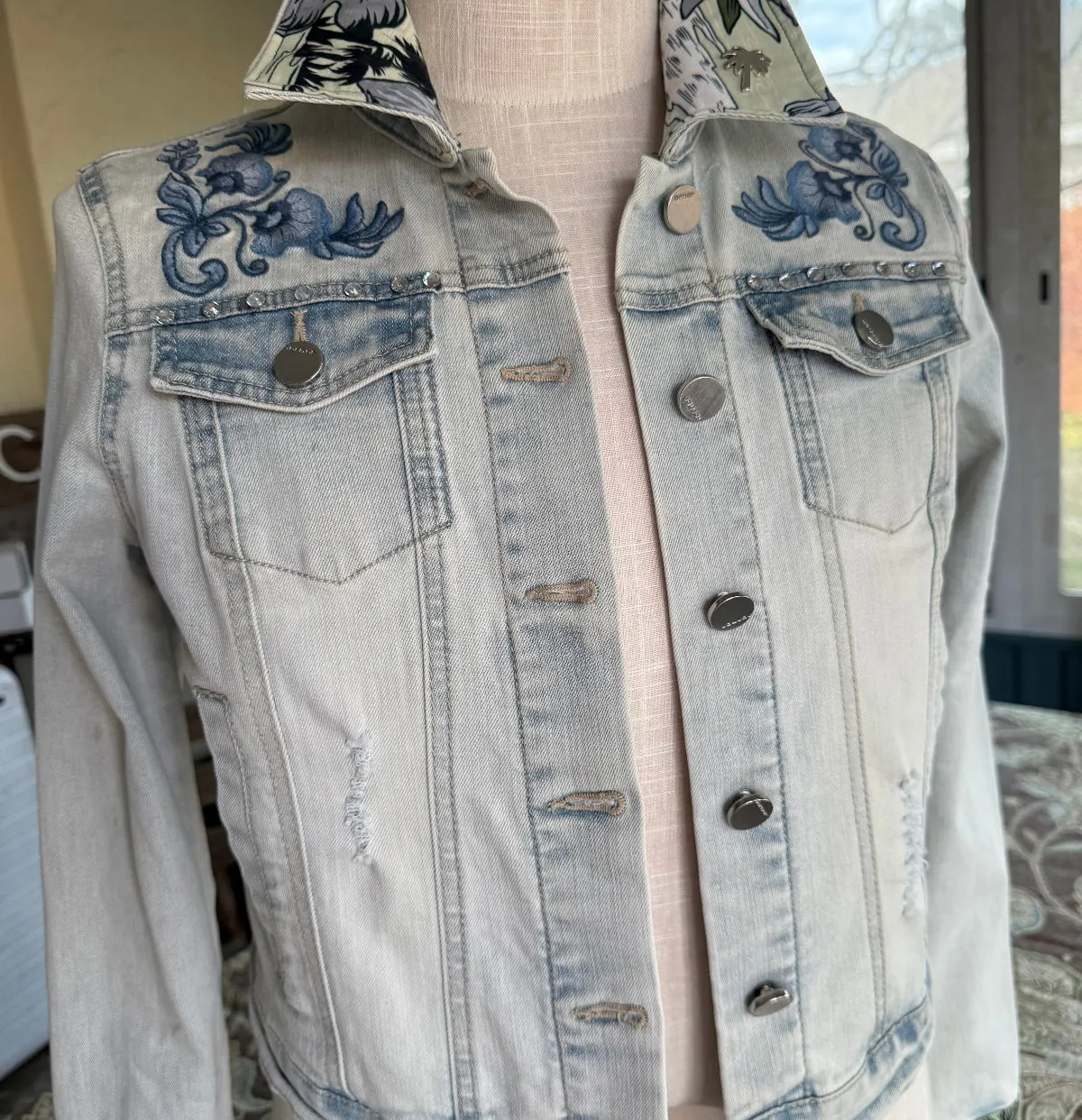 022 Denim Jacket (L)
