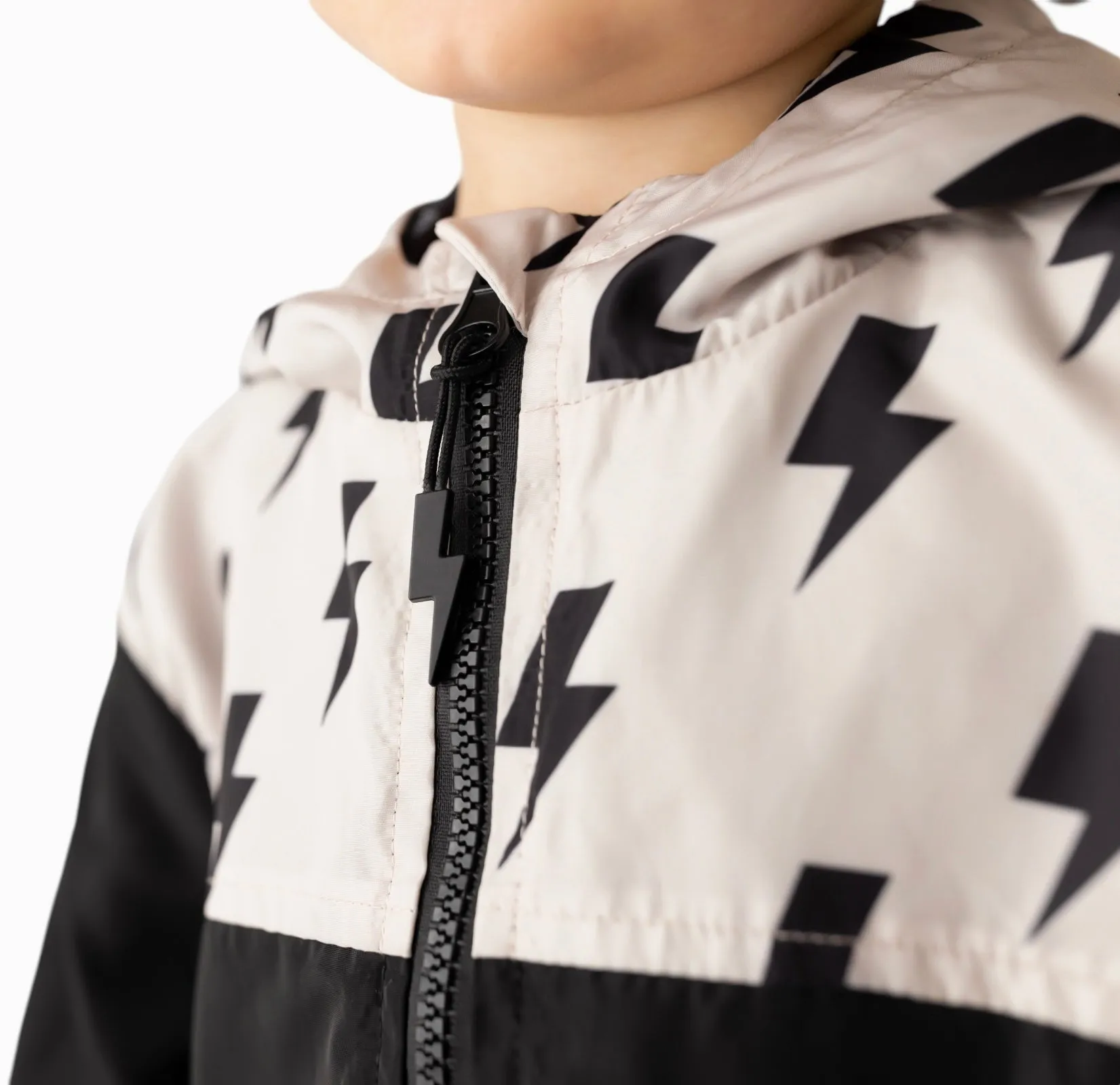 BOLT WINDBREAKER