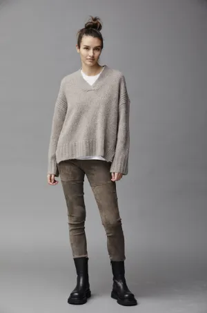 Cashmere V-Neck Sweater