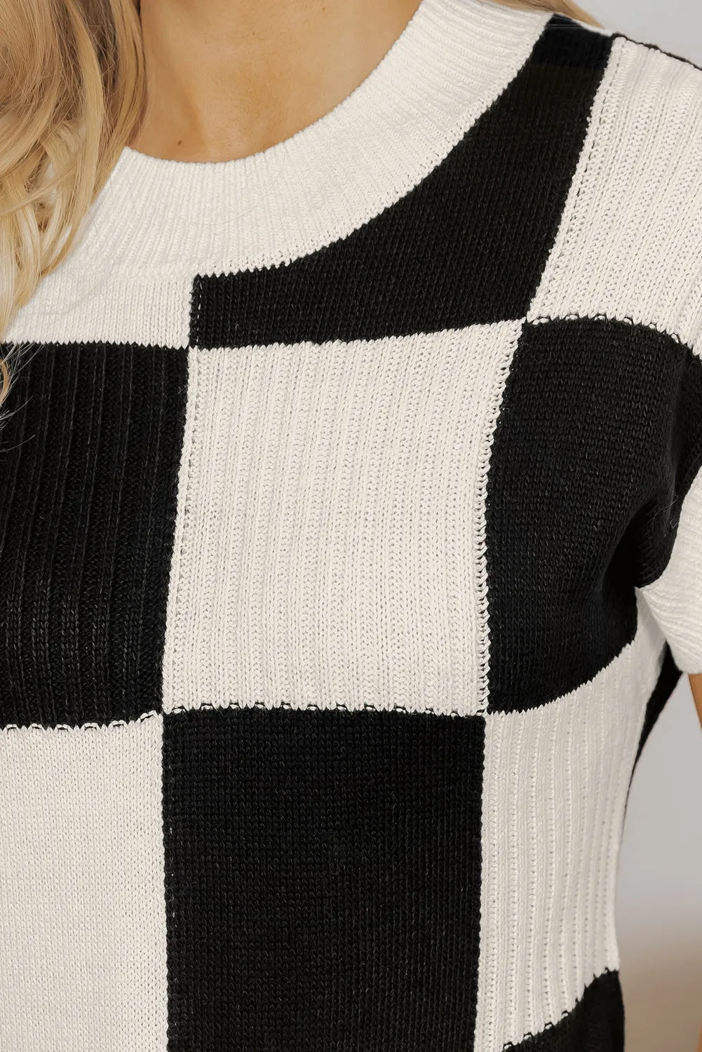 Checkered Color Block Short Sleeve Sweater