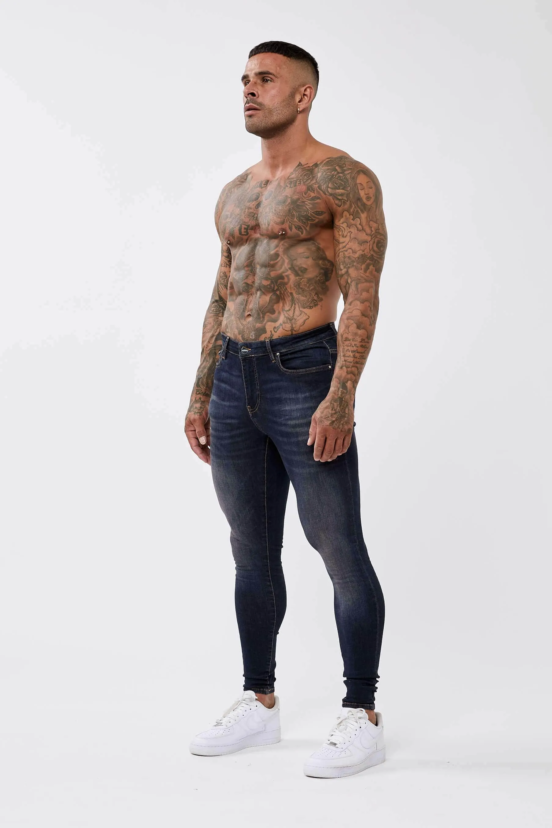 CLASSIC INDIGO BLUE SPRAY ON JEANS