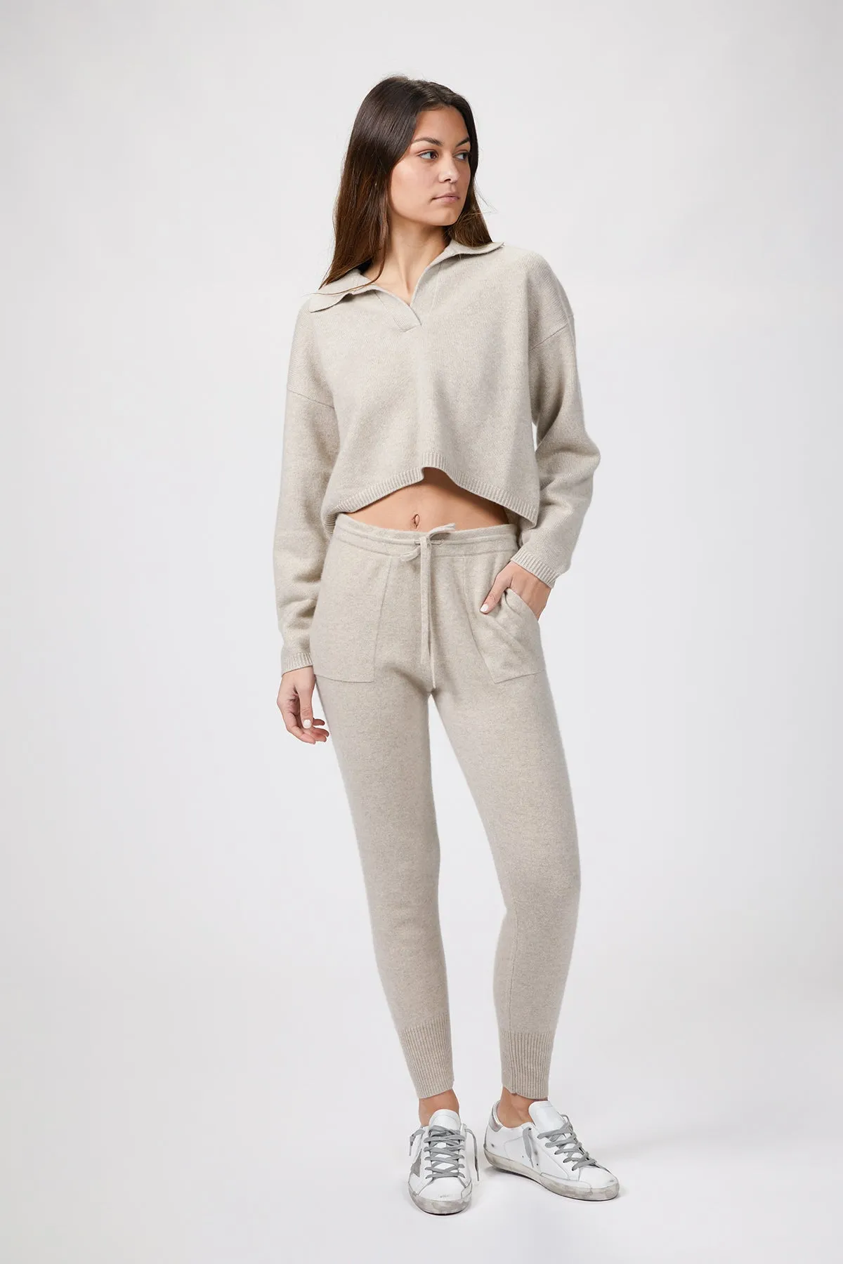 CROPPED V-NECK CASHMERE POLO SWEATER