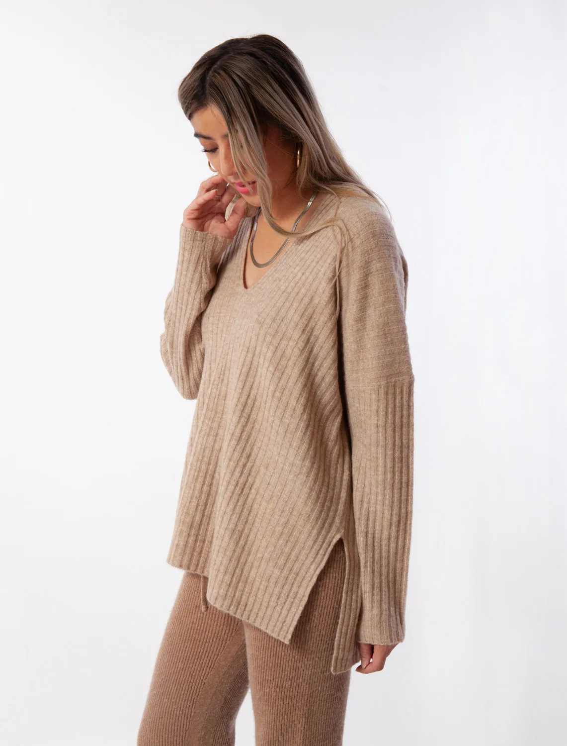 EVOLVE SWEATER