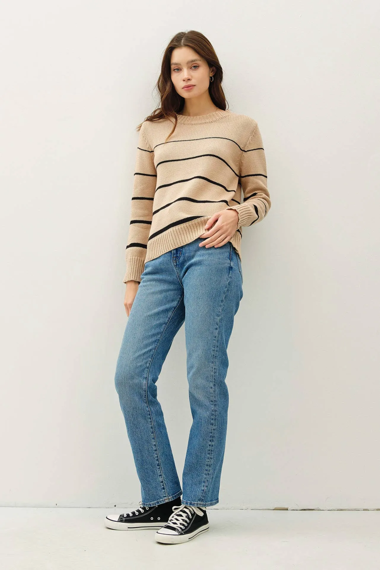 GRADIENT WIDTH STRIPE SWEATER