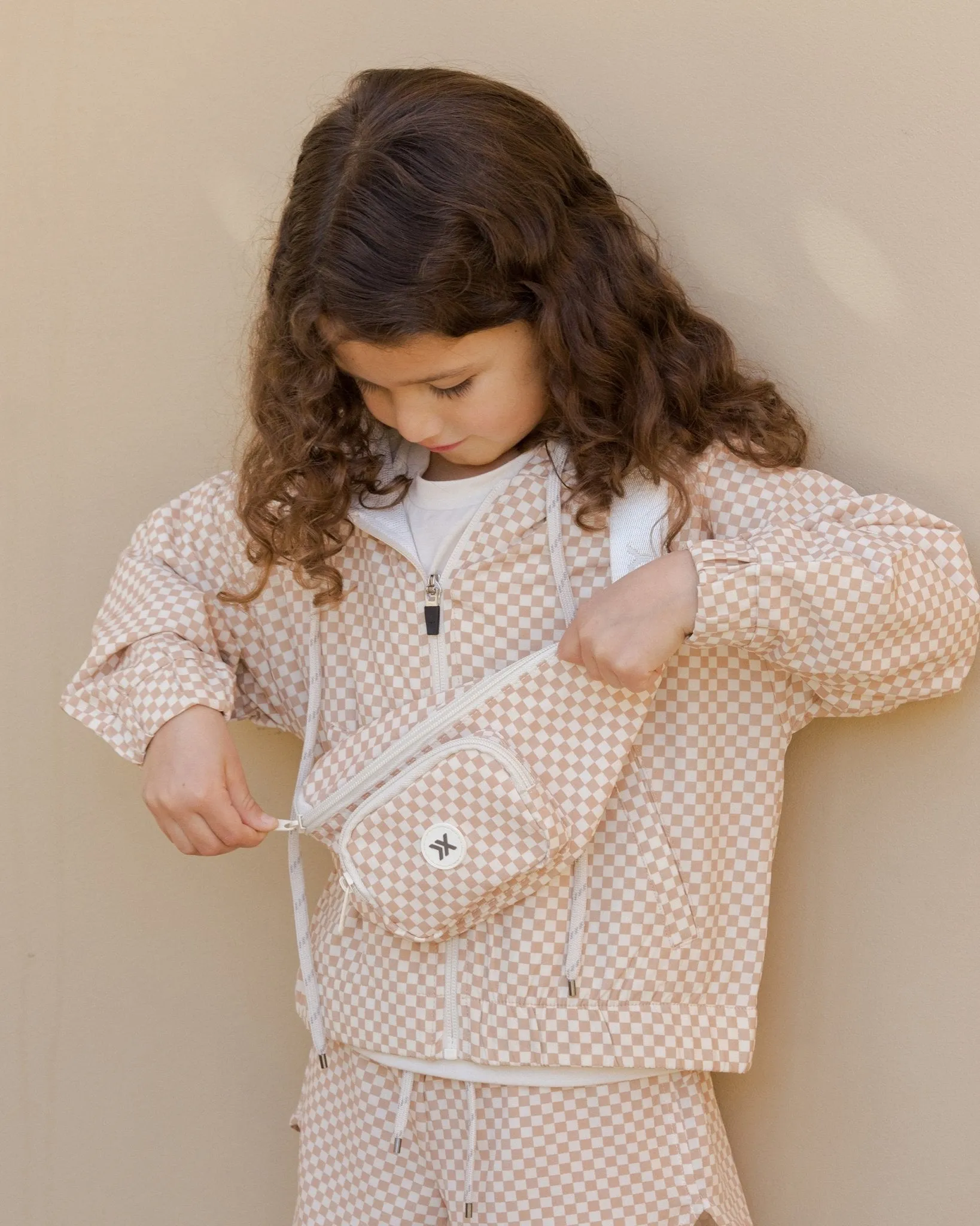 Hooded Windbreaker || Clay Micro Check