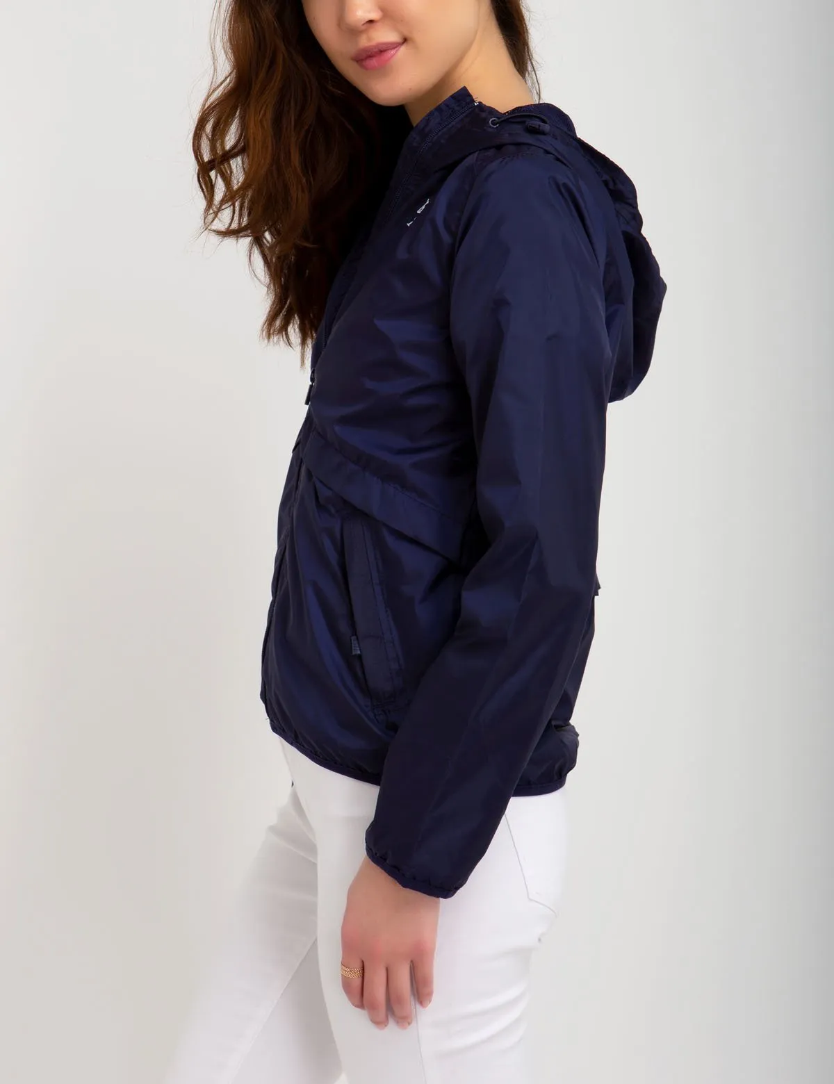 HOODED WINDBREAKER