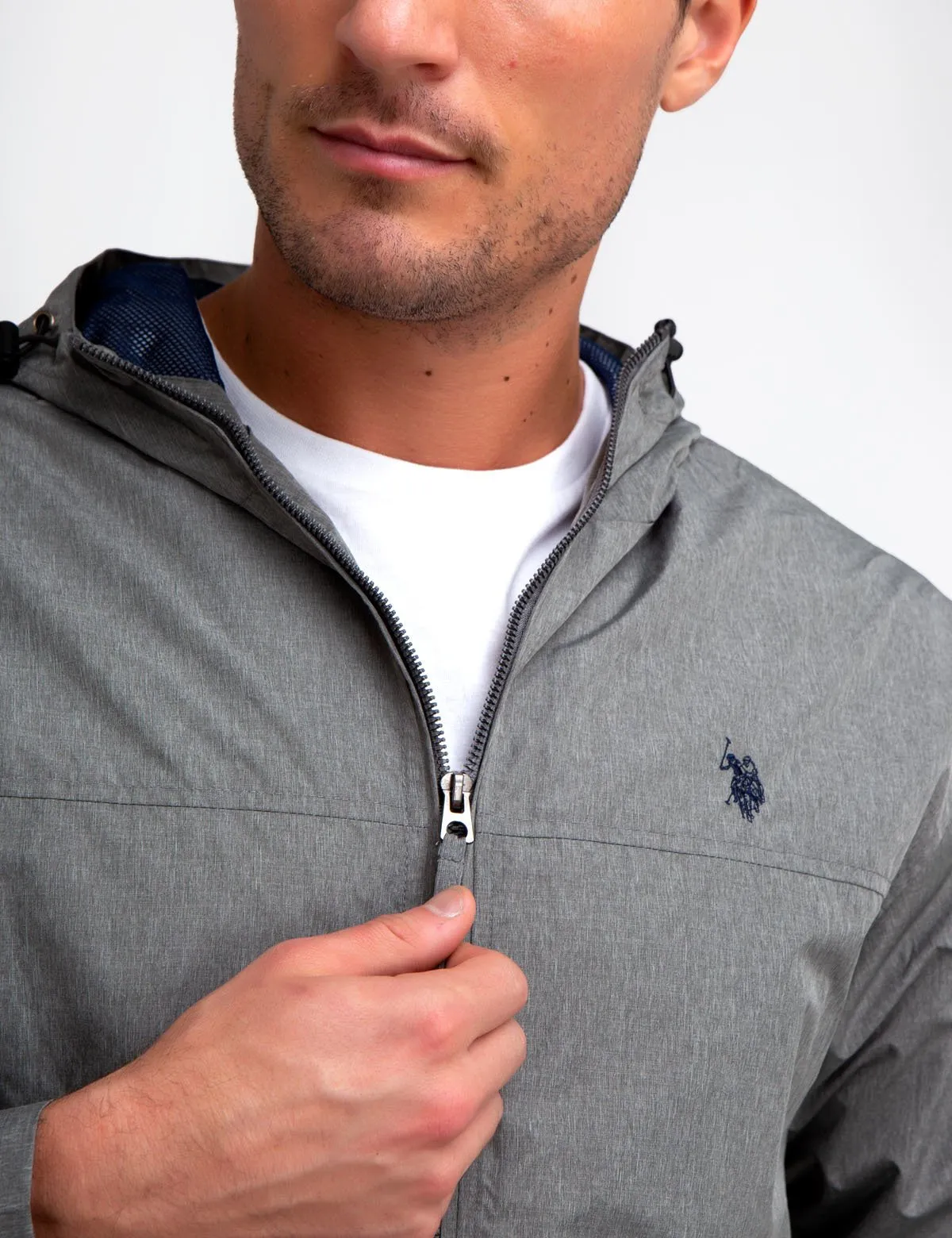 HOODED WINDBREAKER