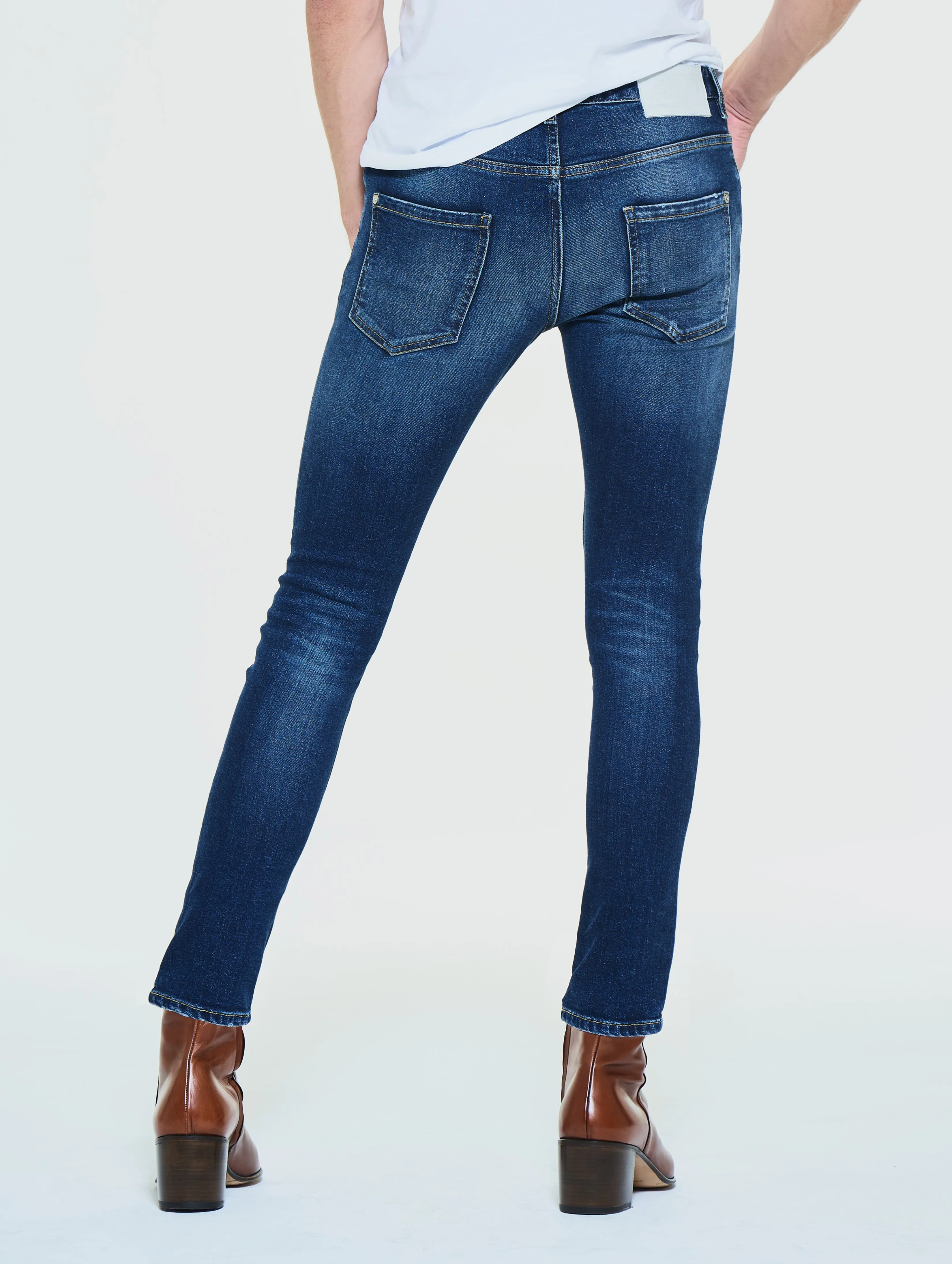 JOHNNY SKINNY JEANS IN CLASSIC INDIGO - Man