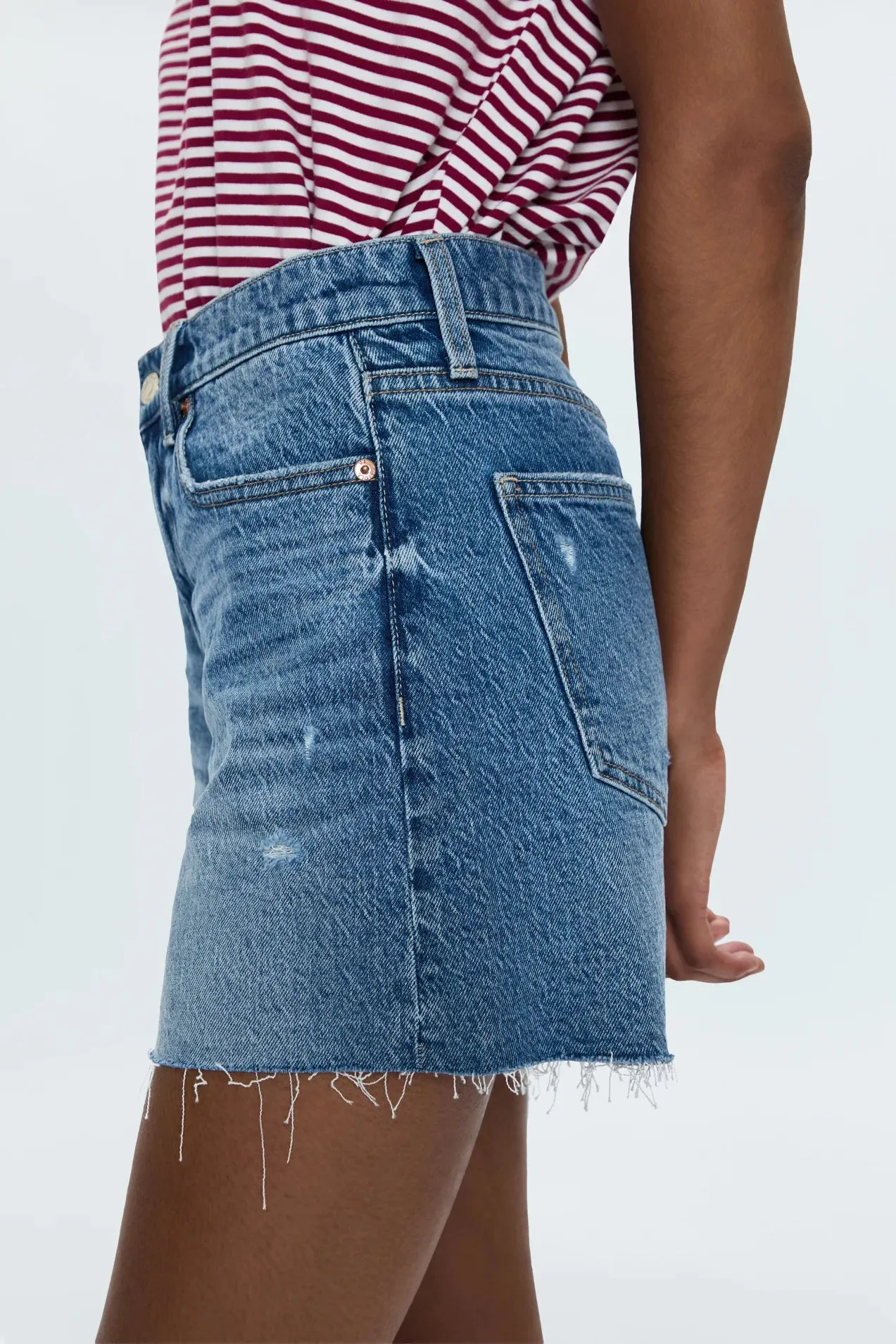 Kennedy Relaxed Mid Rise Cut Off Short - Central Vintage
