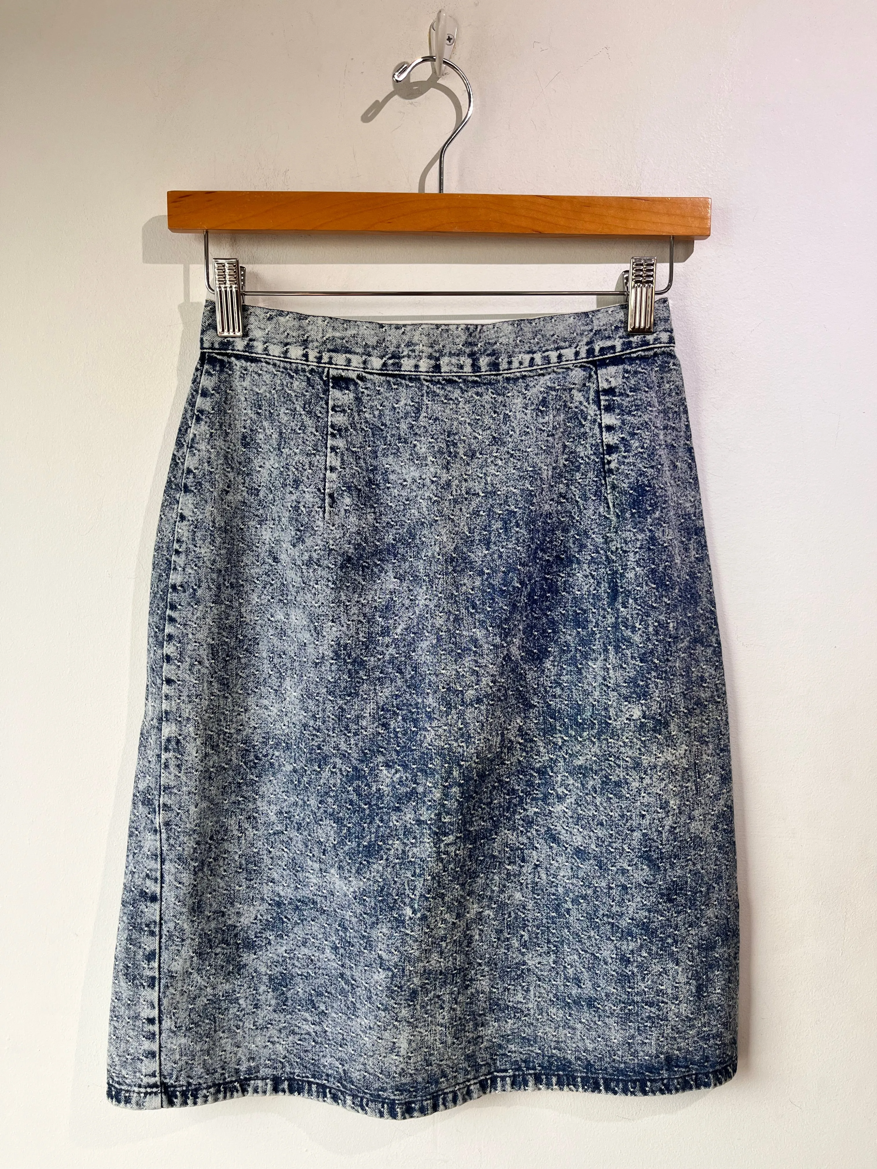 Konnie O Acid Wash Pinprick Jean Skirt