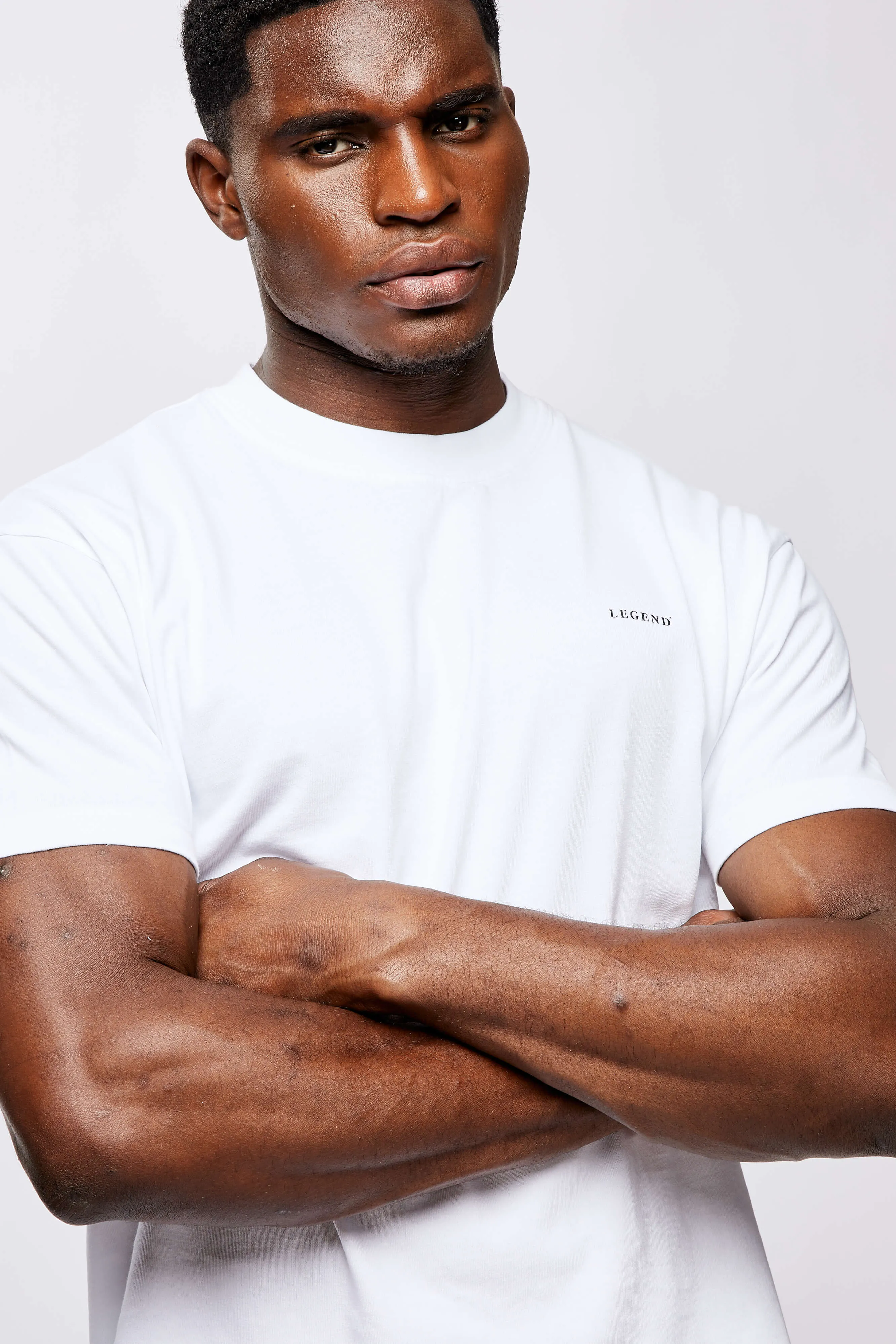 LEGEND* BASICS T-SHIRT - WHITE