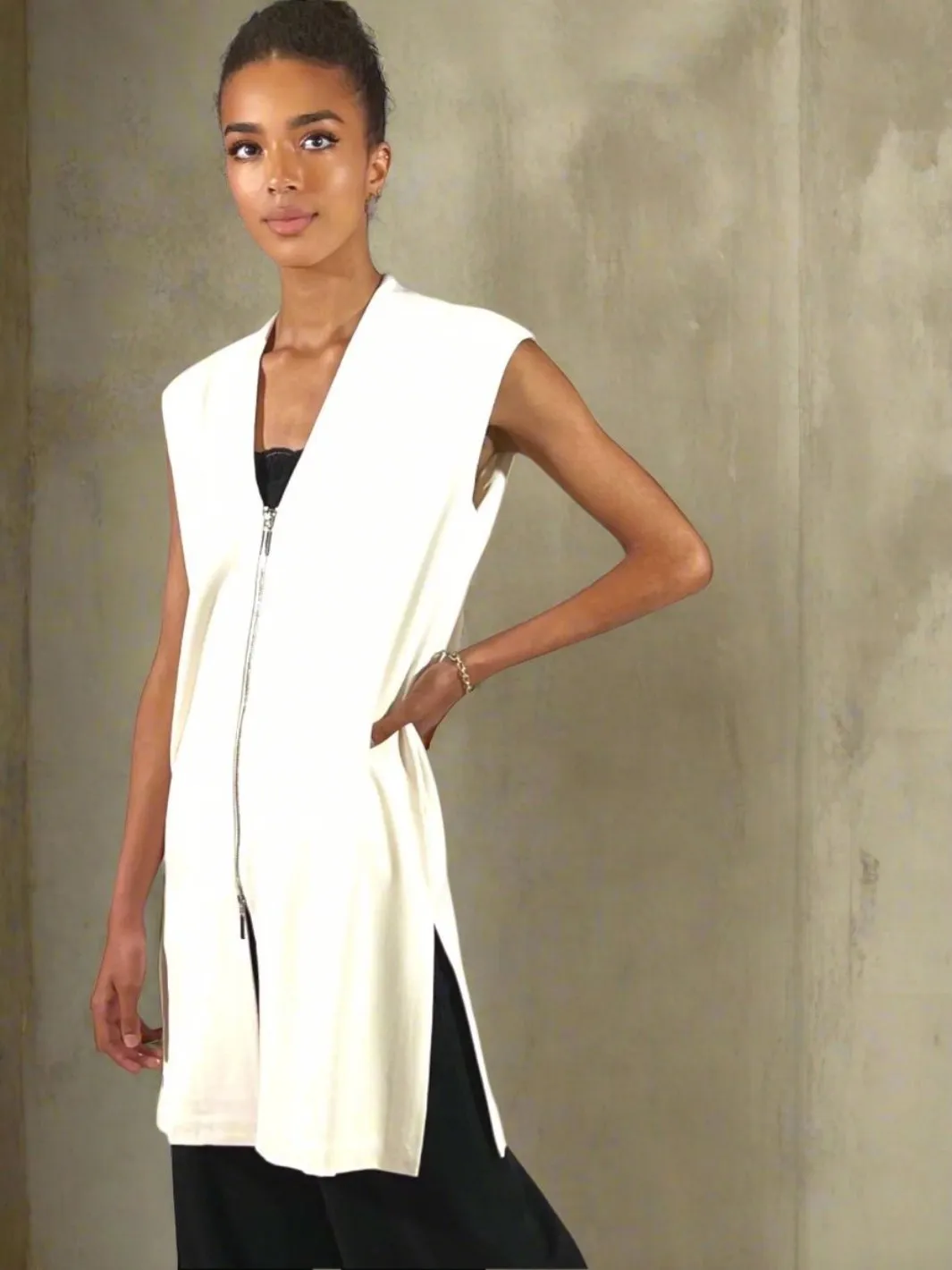 Long Ponte Vest with 2-Way Zip - The Thames