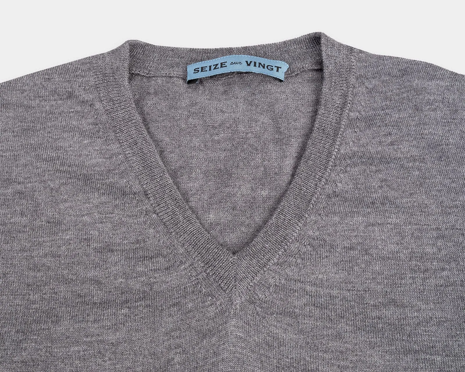 Norfolk V-Neck Ultrafine Merino Sweater