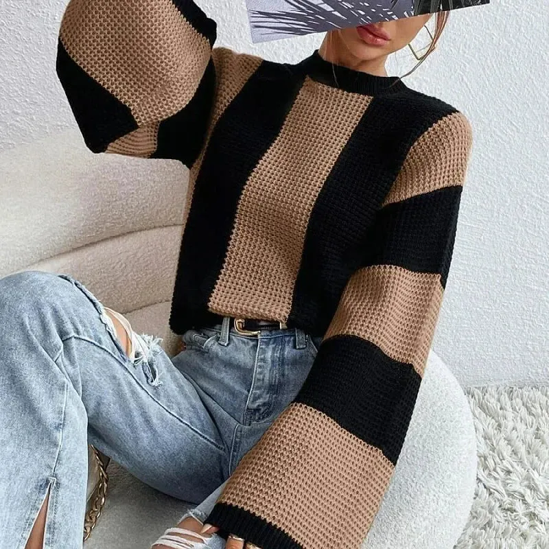 O-Neck Knitted Pullover – Flare Sleeve Crochet Y2K Sweater