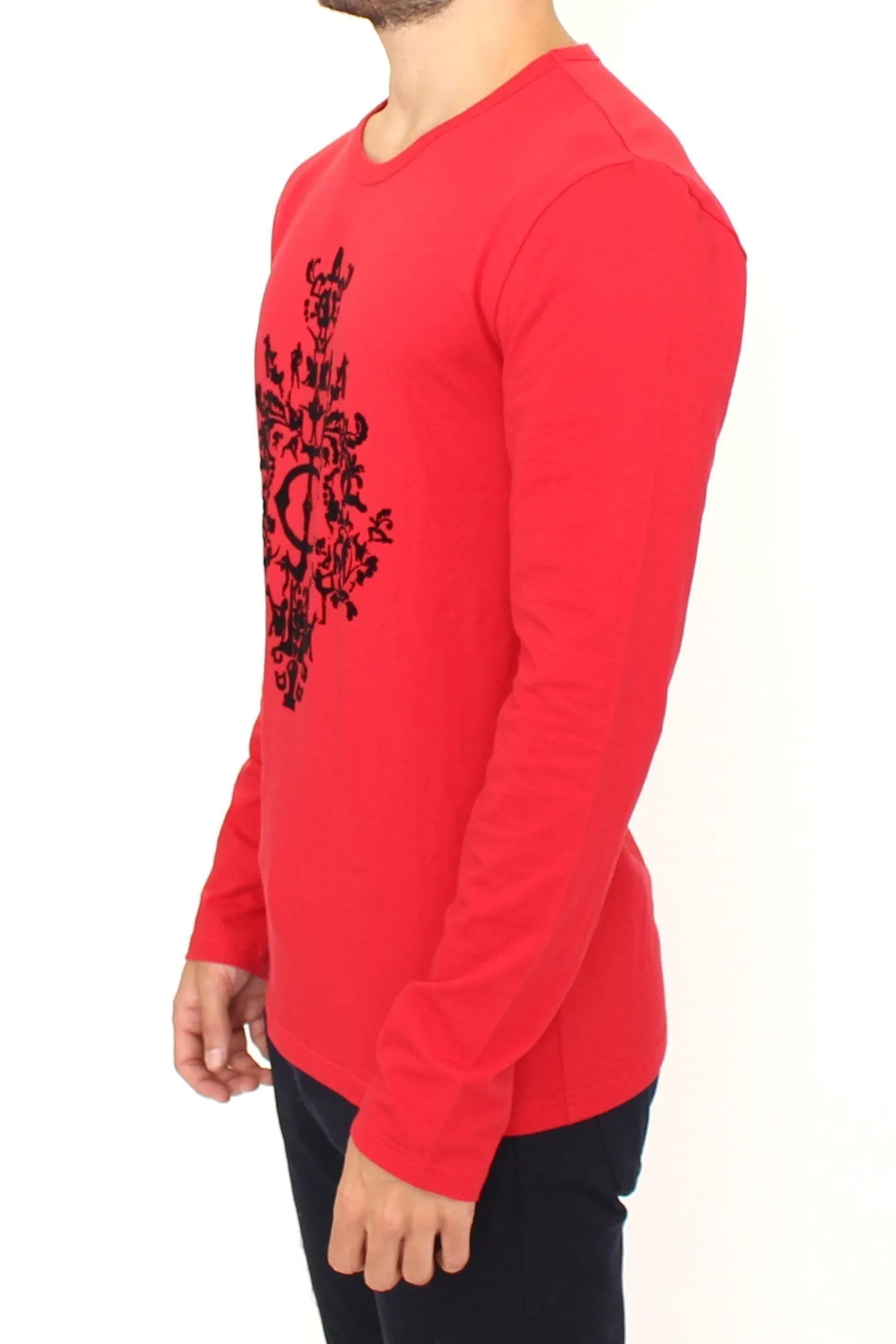 Red stretch pullover sweater