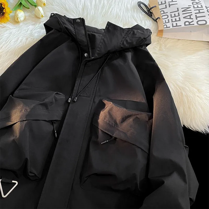 Versatile Cargo Jacket for Outdoor Adventures with Relaxed-Fit Design