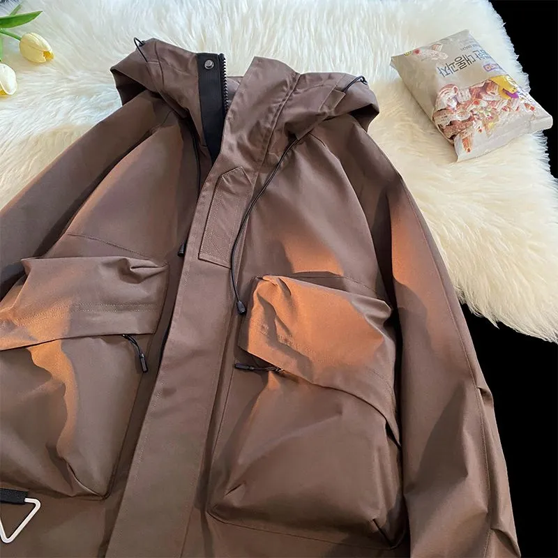 Versatile Cargo Jacket for Outdoor Adventures with Relaxed-Fit Design