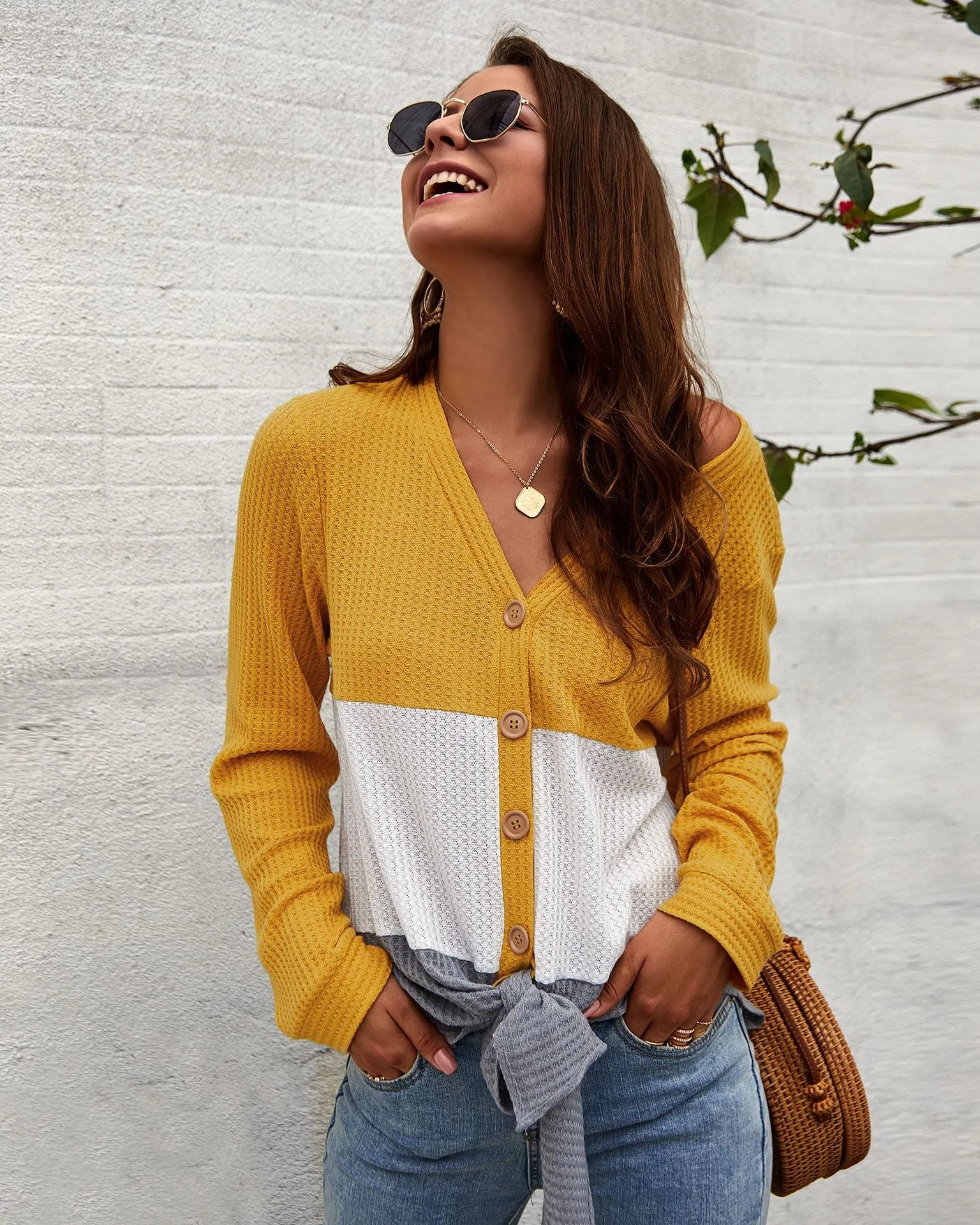 Women's Casual V-neck Single-Breasted Cardigan Sweater
