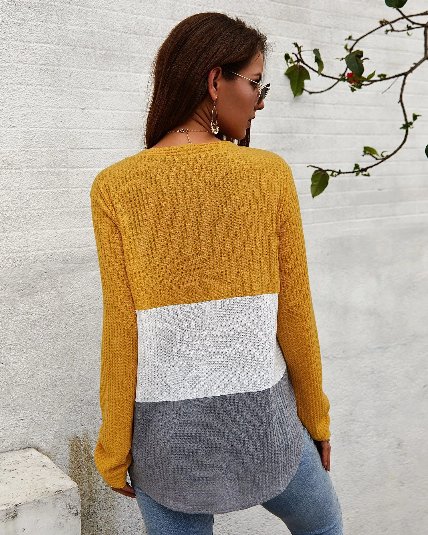 Women's Casual V-neck Single-Breasted Cardigan Sweater