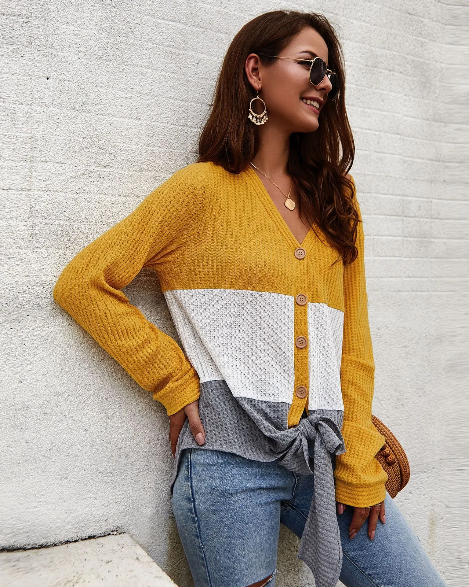 Women's Casual V-neck Single-Breasted Cardigan Sweater